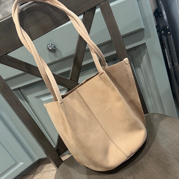 PLG Dragon Bone Classic Devan Leather Tote Bag - Picture 1 of 10